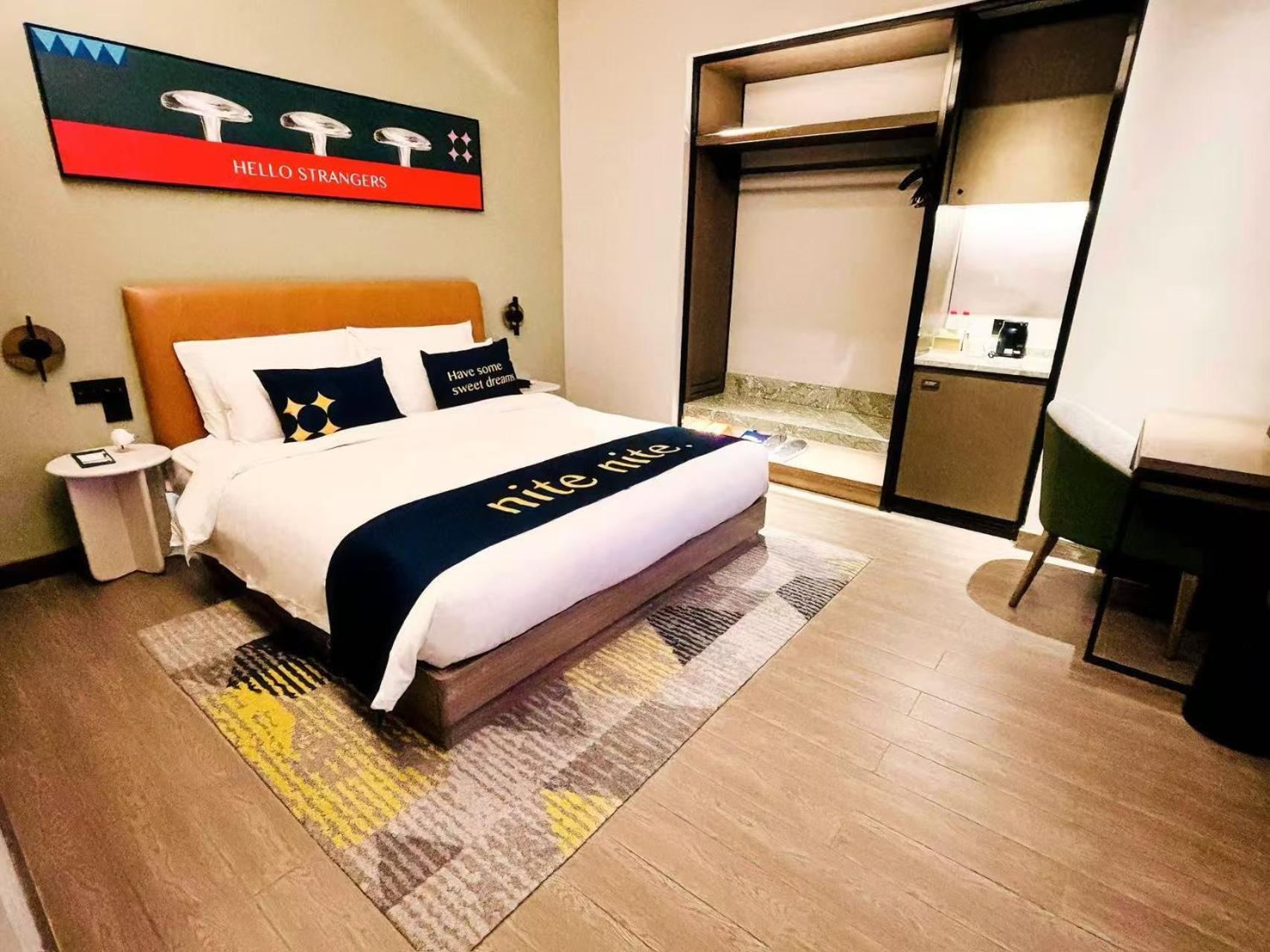The Mustel Hotel Chongqing Hongyadong Exterior foto